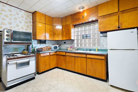 Tiny photo for 3407 N Avers Avenue, Chicago, IL 60618 (MLS # 12524670)