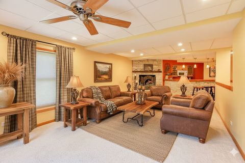 Tiny photo for 9206 Pine Needle Pass, Bull Valley, IL 60097 (MLS # 12456856)
