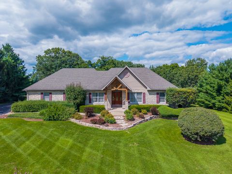 Tiny photo for 9206 Pine Needle Pass, Bull Valley, IL 60097 (MLS # 12456856)