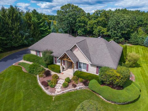 Tiny photo for 9206 Pine Needle Pass, Bull Valley, IL 60097 (MLS # 12456856)