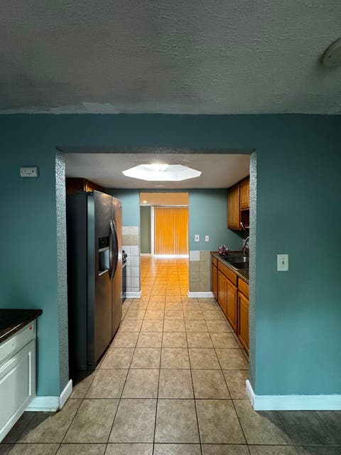 Tiny photo for 2020 Berkshire Circle #H, Carpentersville, IL 60110 (MLS # 12667964)