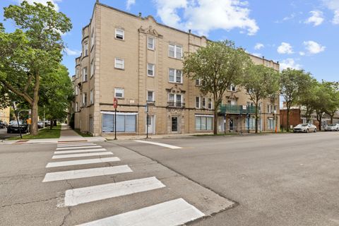 Tiny photo for 6457 N California Avenue #3, Chicago, IL 60645 (MLS # 12583525)