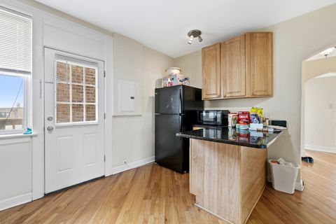 Tiny photo for 6457 N California Avenue #3, Chicago, IL 60645 (MLS # 12583525)