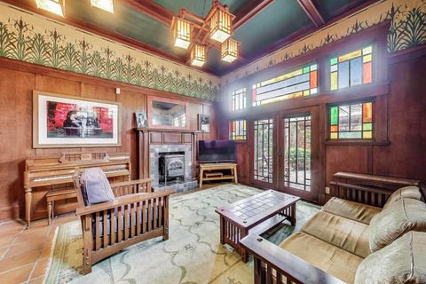 Tiny photo for 3822 N Claremont Avenue, Chicago, IL 60618 (MLS # 12570881)