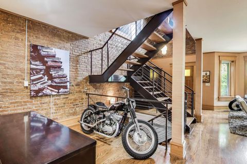 Tiny photo for 3822 N Claremont Avenue, Chicago, IL 60618 (MLS # 12570881)