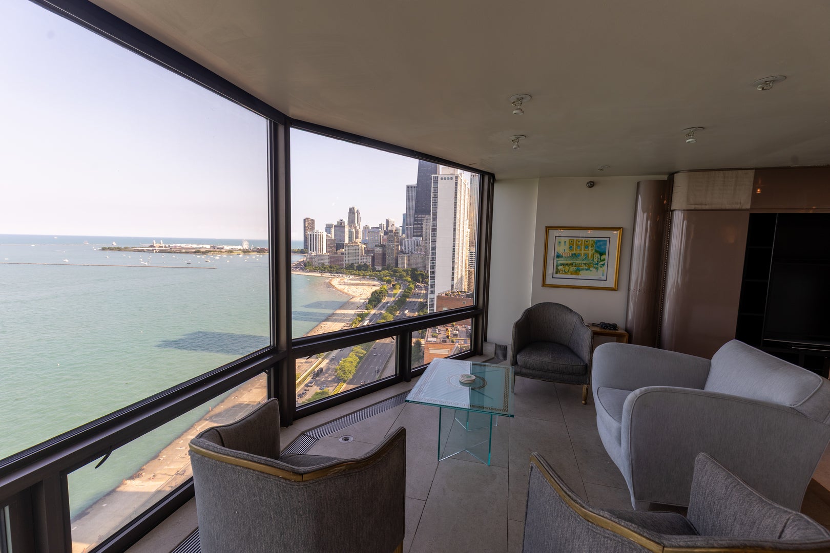 1418 N Lake shore Drive 28