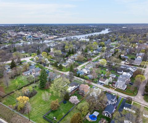 Tiny photo for 320 Chalmers Street, Geneva, IL 60134 (MLS # 12626660)