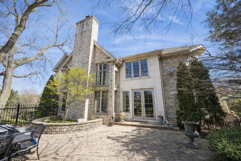 Tiny photo for 6100 Timber Ridge Court, Indian Head Park, IL 60525 (MLS # 12577721)