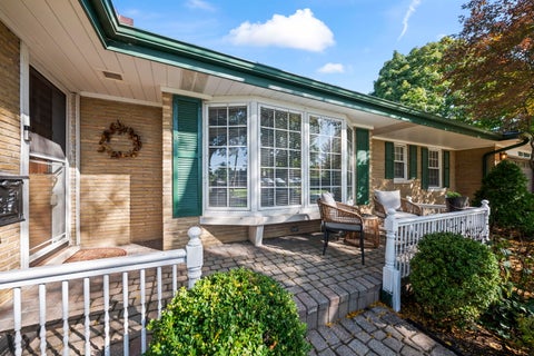 Tiny photo for 523 We Go Trail S, Mount Prospect, IL 60056 (MLS # 12770506)
