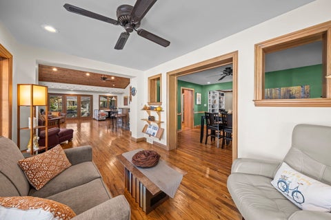 Tiny photo for 523 We Go Trail S, Mount Prospect, IL 60056 (MLS # 12770506)