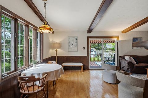Tiny photo for 204 Parkview Road, Riverside, IL 60546 (MLS # 12628399)