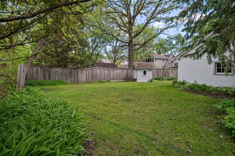 Tiny photo for 204 Parkview Road, Riverside, IL 60546 (MLS # 12628399)