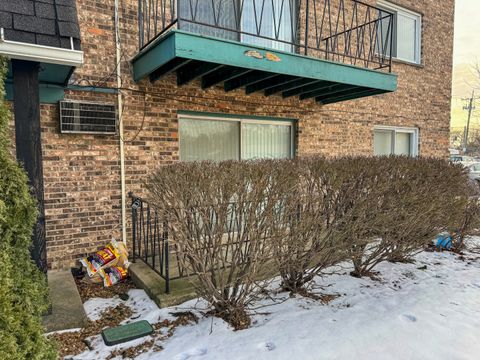 Tiny photo for 5500 W 127TH Street #4, Alsip, IL 60803 (MLS # 12563933)