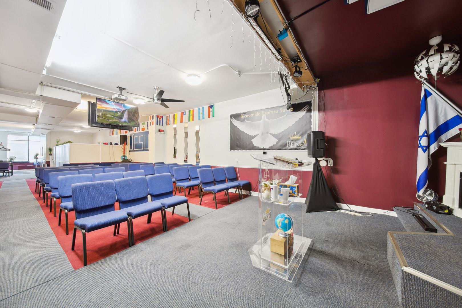 4351 N Western Avenue