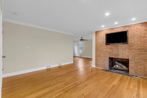 Tiny photo for 1802 S Fernandez Avenue, Arlington Heights, IL 60005 (MLS # 12762688)