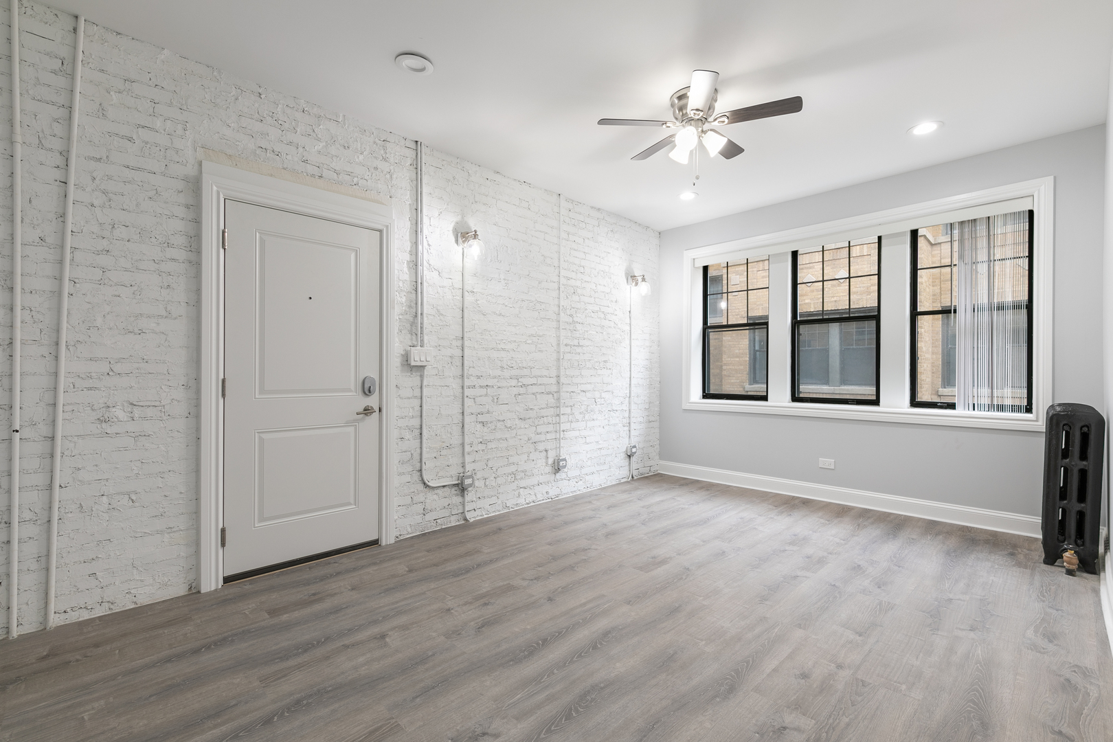 7620 N Eastlake Terrace 2E