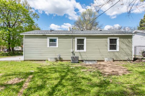 Tiny photo for 2413 Joppa Avenue, Zion, IL 60099 (MLS # 12635030)