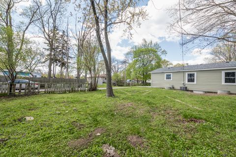 Tiny photo for 2413 Joppa Avenue, Zion, IL 60099 (MLS # 12635030)