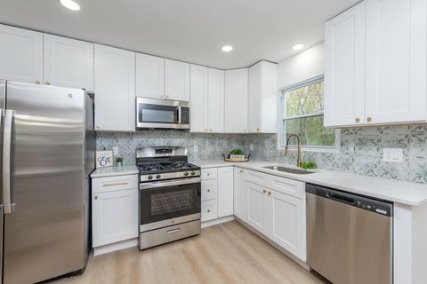 Tiny photo for 2413 Joppa Avenue, Zion, IL 60099 (MLS # 12635030)