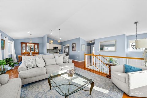 Tiny photo for 3021 Saganashkee Lane, Naperville, IL 60564 (MLS # 12554503)