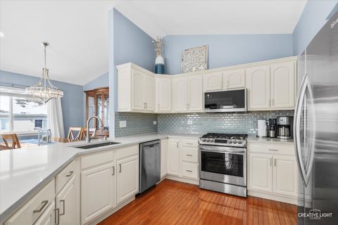 Tiny photo for 3021 Saganashkee Lane, Naperville, IL 60564 (MLS # 12554503)