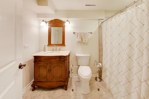 Tiny photo for 1126 Oak Point Court, Antioch, IL 60002 (MLS # 12687716)