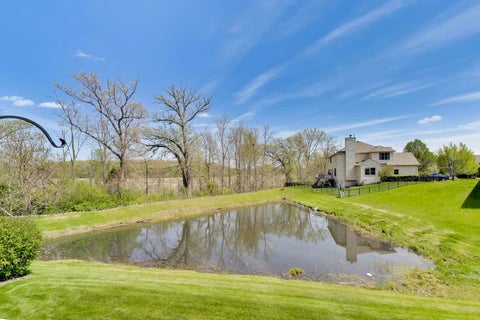 Tiny photo for 1126 Oak Point Court, Antioch, IL 60002 (MLS # 12687716)