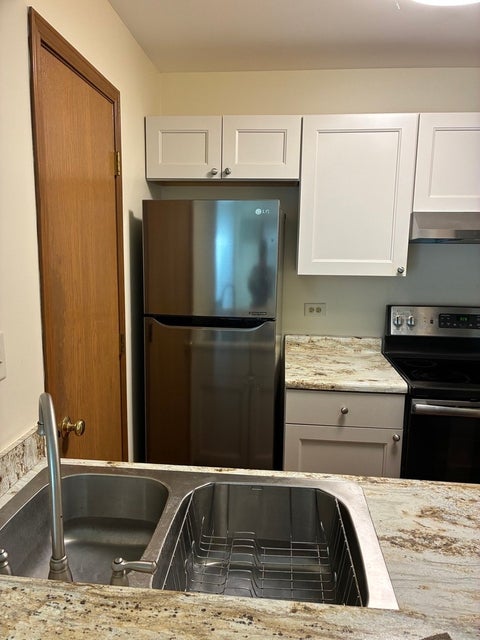 Tiny photo for 4408 W Shamrock Lane #2-C, McHenry, IL 60050 (MLS # 12766547)