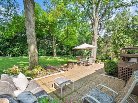 Tiny photo for 1116 Laurie Lane, Burr Ridge, IL 60527 (MLS # 12711796)