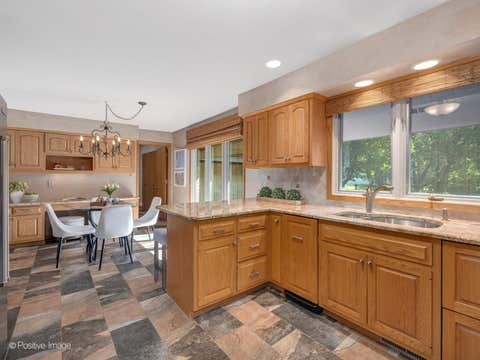Tiny photo for 1116 Laurie Lane, Burr Ridge, IL 60527 (MLS # 12711796)