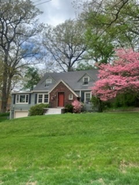 Tiny photo for 2019 11TH Street Place, East Moline, IL 61244 (MLS # QC4269440)