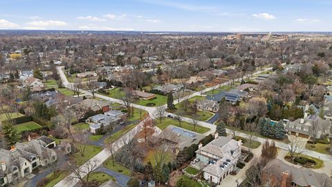 Tiny photo for 901 S Burton Place, Arlington Heights, IL 60005 (MLS # 12567356)