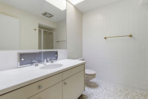 Tiny photo for 901 S Burton Place, Arlington Heights, IL 60005 (MLS # 12567356)