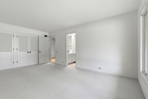 Tiny photo for 901 S Burton Place, Arlington Heights, IL 60005 (MLS # 12567356)