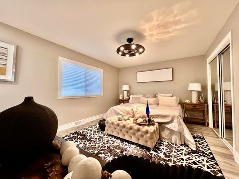 Tiny photo for 754 E 158th Street, South Holland, IL 60473 (MLS # 12590310)