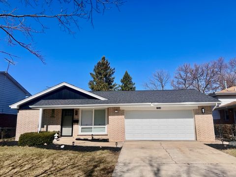 754 E 158th Street South Holland IL 60473