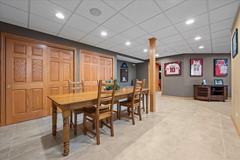 Tiny photo for 1928 N Ridge Avenue, Arlington Heights, IL 60004 (MLS # 12597594)