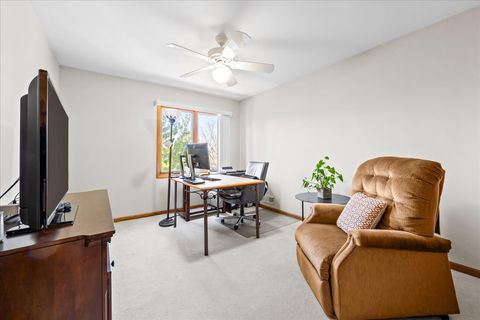 Tiny photo for 1928 N Ridge Avenue, Arlington Heights, IL 60004 (MLS # 12597594)