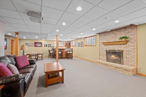 Tiny photo for 1928 N Ridge Avenue, Arlington Heights, IL 60004 (MLS # 12597594)