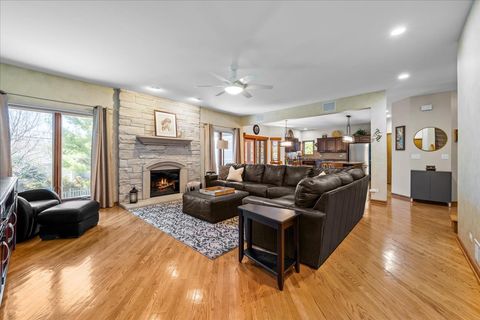 Tiny photo for 1928 N Ridge Avenue, Arlington Heights, IL 60004 (MLS # 12597594)