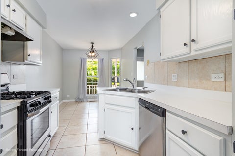 Tiny photo for 1008 Bentley Lane, Bartlett, IL 60103 (MLS # 12704634)