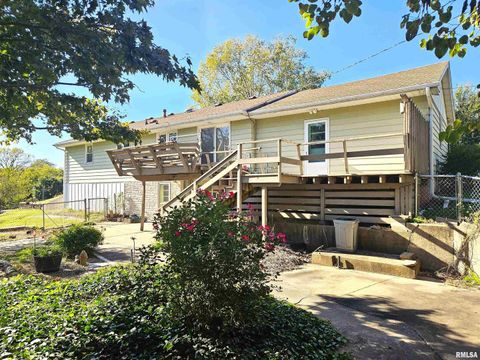 Tiny photo for 2131 W SUNNYBROOK Drive, Quincy, IL 62301 (MLS # QC4268708)