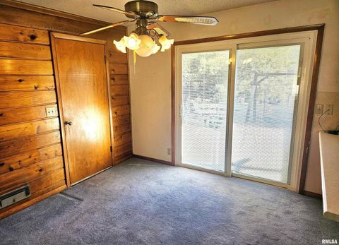 Tiny photo for 2131 W SUNNYBROOK Drive, Quincy, IL 62301 (MLS # QC4268708)