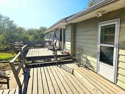 Tiny photo for 2131 W SUNNYBROOK Drive, Quincy, IL 62301 (MLS # QC4268708)