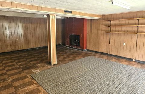 Tiny photo for 2131 W SUNNYBROOK Drive, Quincy, IL 62301 (MLS # QC4268708)