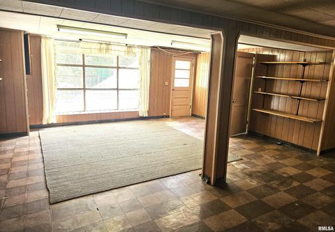 Tiny photo for 2131 W SUNNYBROOK Drive, Quincy, IL 62301 (MLS # QC4268708)