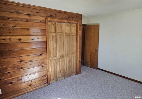 Tiny photo for 2131 W SUNNYBROOK Drive, Quincy, IL 62301 (MLS # QC4268708)