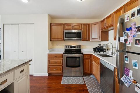 Tiny photo for 2700 N Hampden Court #18E, Chicago, IL 60614 (MLS # 12602118)