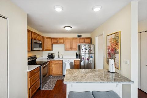 Tiny photo for 2700 N Hampden Court #18E, Chicago, IL 60614 (MLS # 12602118)