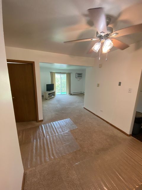 Tiny photo for 17975 Huntleigh Court #301, Country Club Hills, IL 60478 (MLS # 12434705)